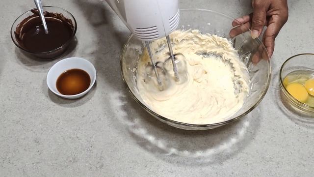 Soft & Moist Chocolate Pound Cake Recipe смотреть онлайн