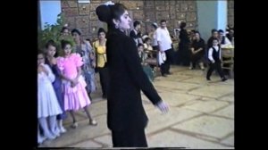 Цыгане танцуют за приз на свадьбе | девяностые года