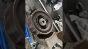 Замена ремня генератора и роликов Mazda CX-7 2.2 diesle