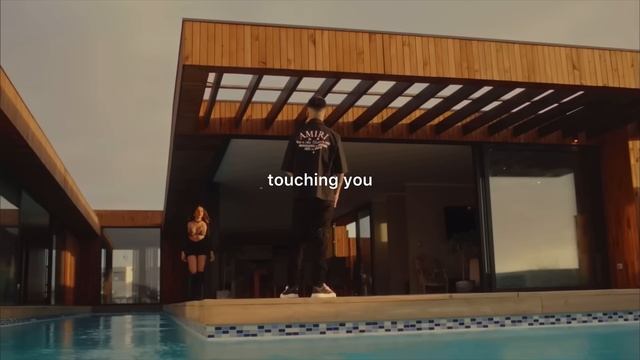 FloyyMenor ft. Cris MJ - Gata Only (English lyrics) смотреть онлайн