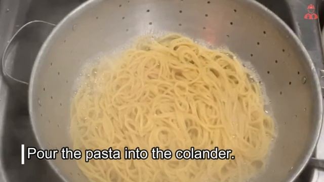 TUNA PESTO PASTA | MAKE YOUR OWN PESTO SAUCE смотреть онлайн