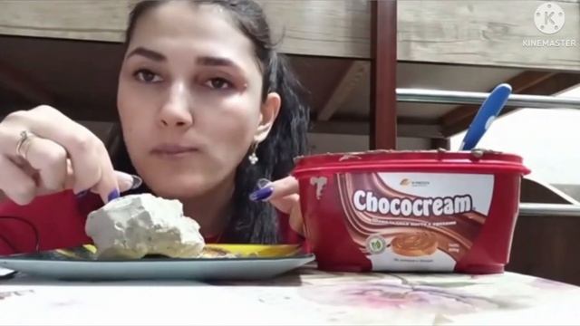 ЕМ ГЛИНУ С КРЕМОМ | АСМР | MUKBANG ASMR смотреть онлайн