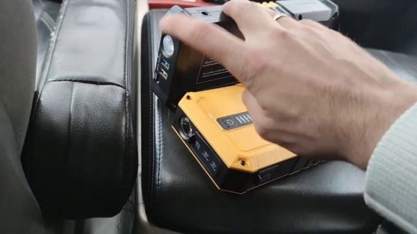 Пусковое устройство GP 4000 PRO GOOLOO