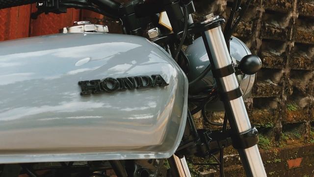 Honda TMX 125 Classic Build by Gawang Garahe Custom Worx смотреть онлайн