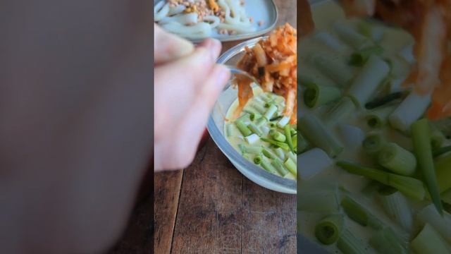 How to Make: Crispy Korean Seafood Pancakes (Haemul Pajeon) смотреть онлайн