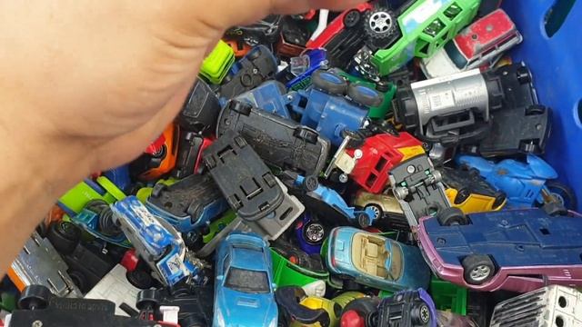 Hunting for HOT WHEELS in Dunton Car Boot Sale 12.09.21 смотреть онлайн