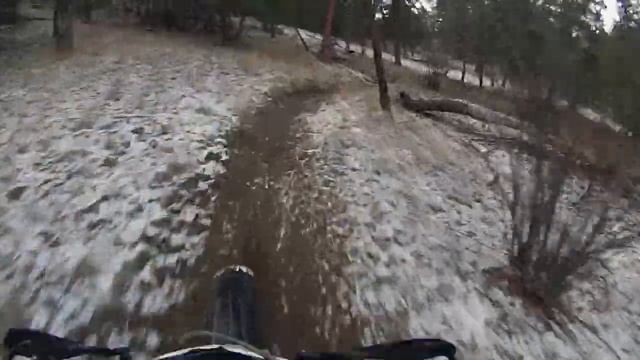 December 2017 Ride Up To Snow CRF450R смотреть онлайн