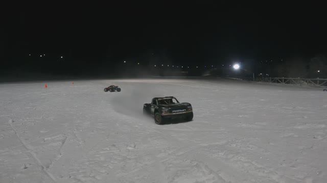 Arrma Mojave Grom BLX. Тест драйв.