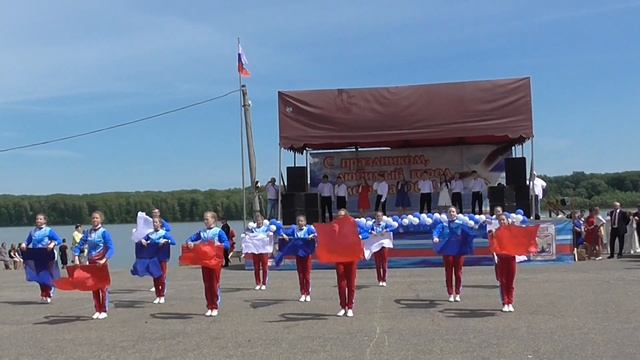 Эстрадный ансамбль " Карусель" - Будущее за нами смотреть онлайн