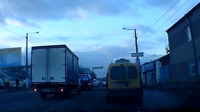 Бухое быдло, упырь за рулем! смотреть онлайн