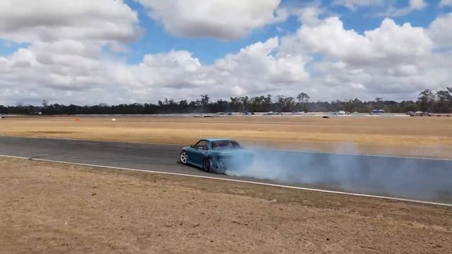 Queensland Raceways - Expression Session Drifts смотреть онлайн