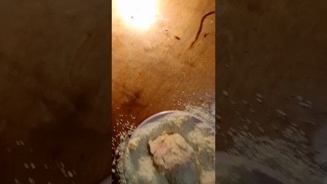 готовлю хрустящие куриные ножки😋