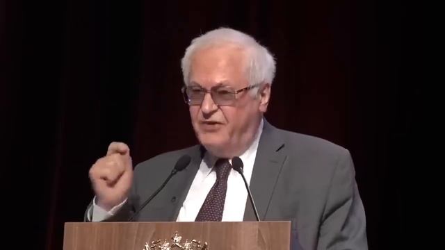 Академик РАН Роберт Нигматулин поставил президенту России 