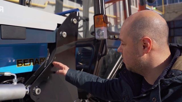 Новый Универсал Standard. Современное поколение погрузчиков на МТЗ смотреть онлайн