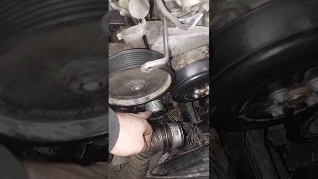 MERCEDES C200 COMPRESSOR Обгонный шкиф генератора отехал. смотреть онлайн