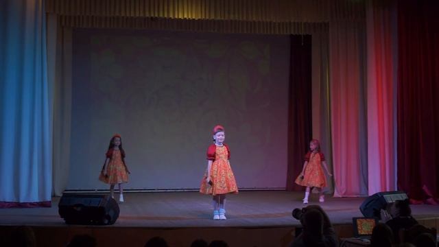 Грицак Ю., Бабенко К., Щетинина В. - Модная матрёшка смотреть онлайн