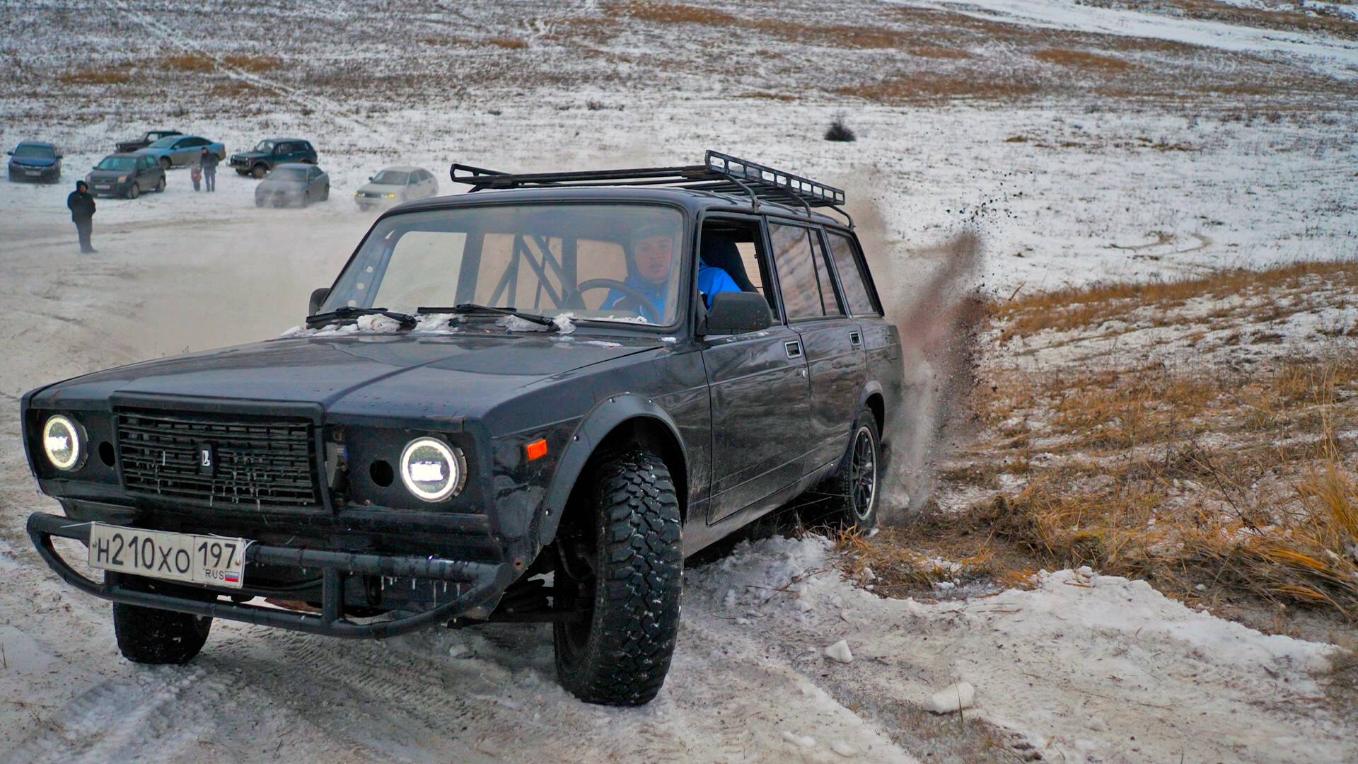 ВАЗ 2104 CROSS против LADA Vesta NG Cross, LARGUS и AUDI на ЦАРЬ ГОРЫ смотреть онлайн