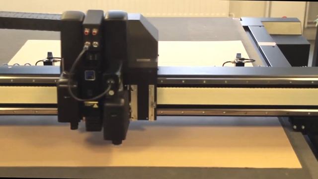 Summa F Series Corrugated Cardboard смотреть онлайн