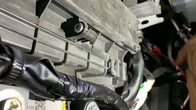 Instalação Chip Toyota Hilux 2.8 2020/ Modulo Externo Plug and Play смотреть онлайн