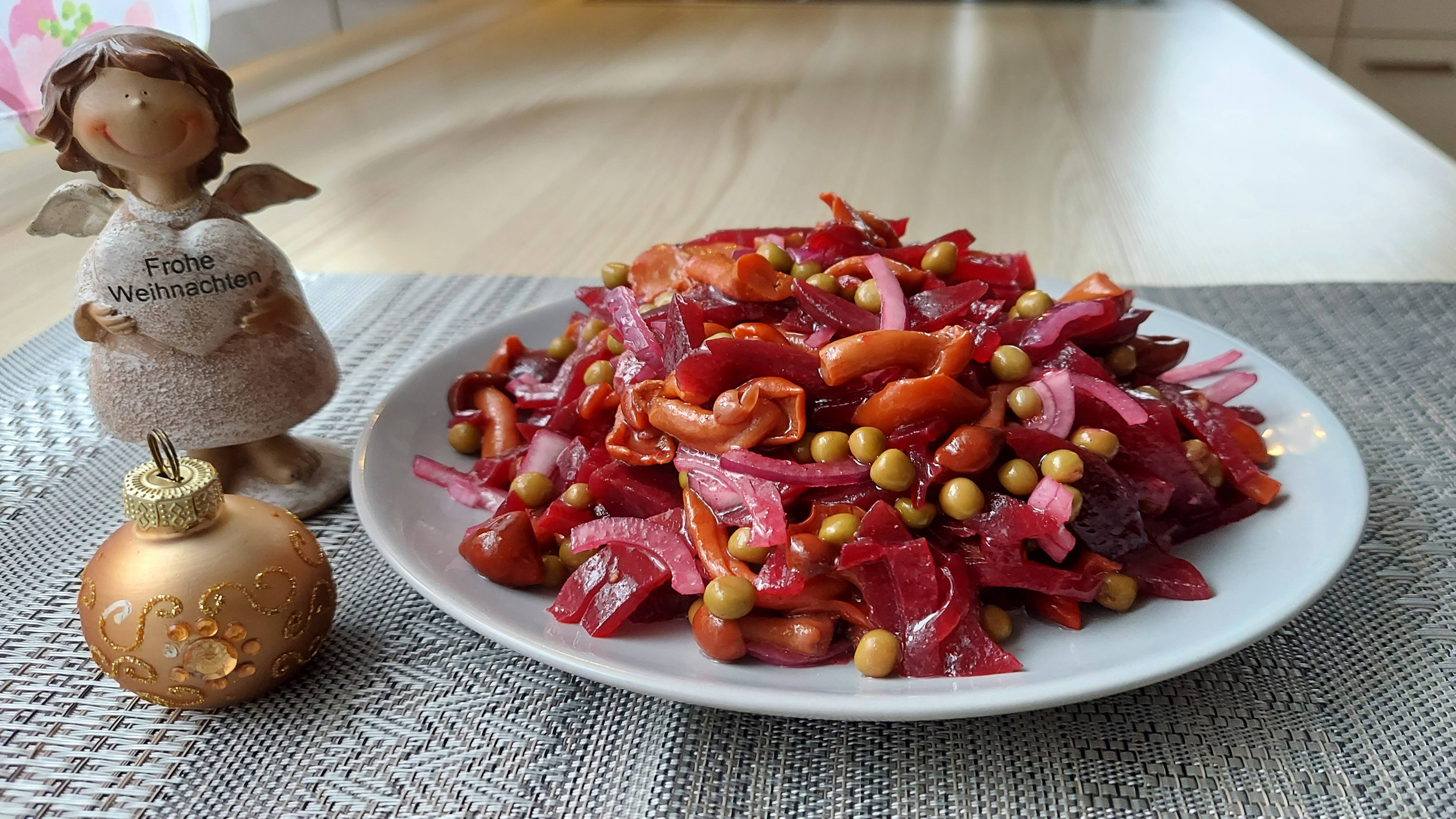 Вкуснейший салат на праздничный стол за 5 минут! Салат со свеклой и опятами. смотреть онлайн