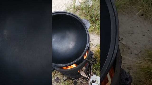 Обжиг чугунного казана смотреть онлайн