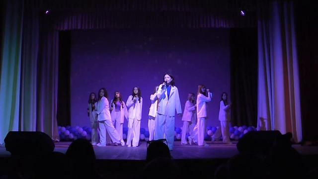 Группа " Крутые девчонки" - Ветер перемен смотреть онлайн