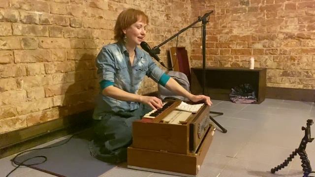 Киртан - Кришна Лила даси - Казань 2023г. #киртан #йога #медитация