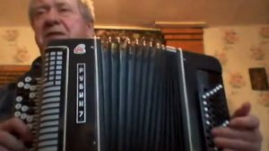 Не стригите девочки косу.