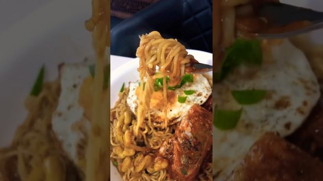 NOoDLES🍜Mine😋😍BOUILLE SAUMON⁉️#shorts #ytshorts #youtubeshorts #viral #food #noodles #maggi #fish смотреть онлайн