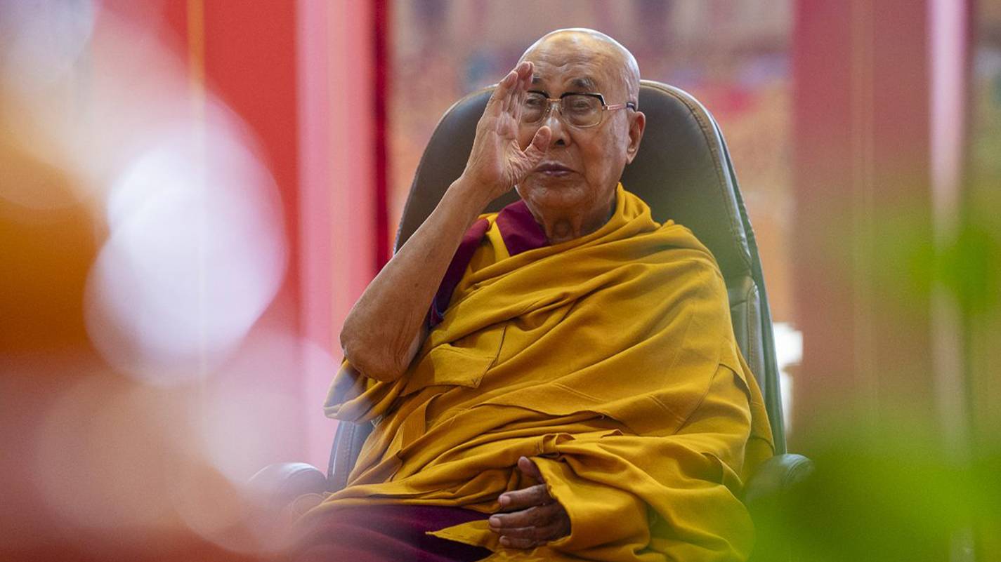 Далай-лама о землетрясении в Тибете смотреть онлайн