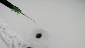 Ловля хариуса зимой.Зашел на плес и оторвался.