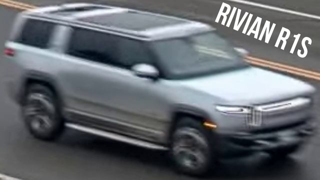 Rivian R1S смотреть онлайн