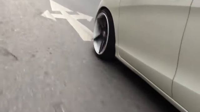 Vossen Cv3. Custom 17