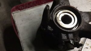 Toyota Sequoia/Tundra wheel bearing replacement