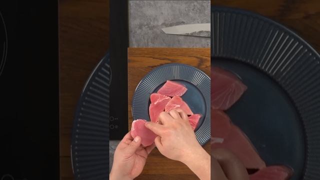 Татаки из тунца: японский деликатес с тонкой корочкой от Сергея Лигая смотреть онлайн