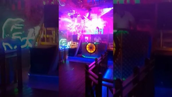 Hardwell,свежак услышал,и притащил в кафе "Клим, Джемете Анапа, Human