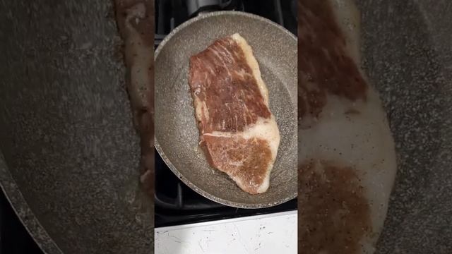 Как приготовить стейк из мраморной говядины дома смотреть онлайн