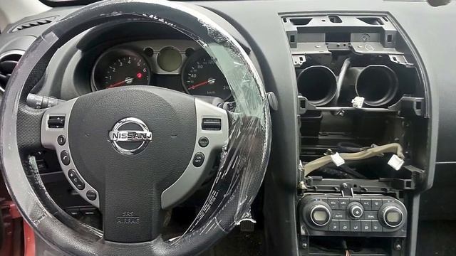 Instalación de unidad Alpine CDE-W235BT en un NISSAN QASHQAI смотреть онлайн