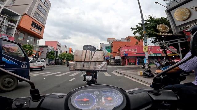 [108] Streets around Tan Phu district, HCM. December 7th/2022, Wednesday. смотреть онлайн