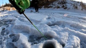 Открытие зимнего сезона по хариусу.Начало неплохое.