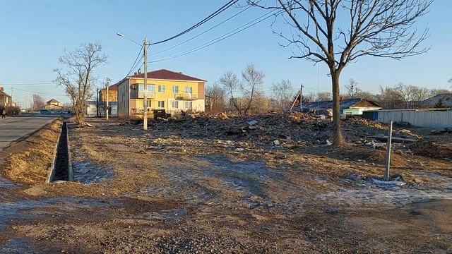Улица Парковая. Остатки брусчатых элитных пентхаусов. Тавричанка 08.12.2022 смотреть онлайн