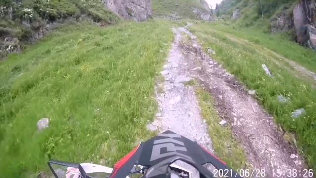 Эндуро смотреть онлайн