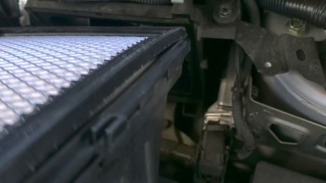 2019 Nissan Sentra Replacing Engine Air Filter Ep1 @aircraftbear #Nissan #sentra #2019nissansentra
