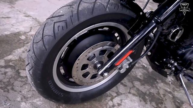 Pusat Perhatian Dijalan Berpaket Hemat, Naik Kaisar Ruby 250 Sportster Looks Aja смотреть онлайн