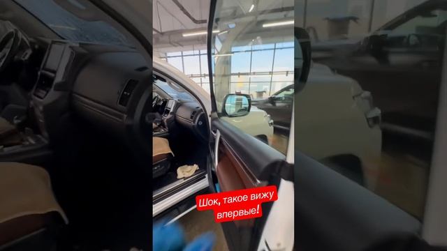 Трещину из за скола, я увидел впервые - на боковом стекле. #Тойота #railavto скоро будет треш!