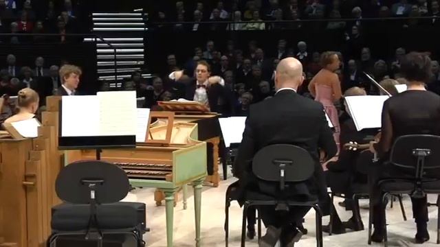 Julia Lezhneva - Da tempeste il legno infranto Giulio Cesare by Handel смотреть онлайн