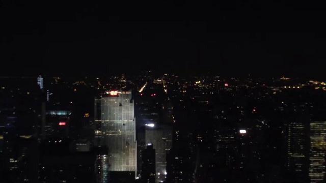 View from Empire State Building (Chrysler building and Uptown Manhattan) At night смотреть онлайн