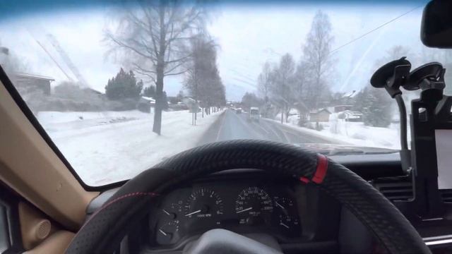 Locked Breaks on Jeep Cherokee 1998 4.0L 4x4 MUST WATCH! смотреть онлайн