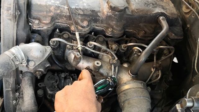 Toyota hilux - Toyota 2l diesel engine start - 2l diesel engine смотреть онлайн