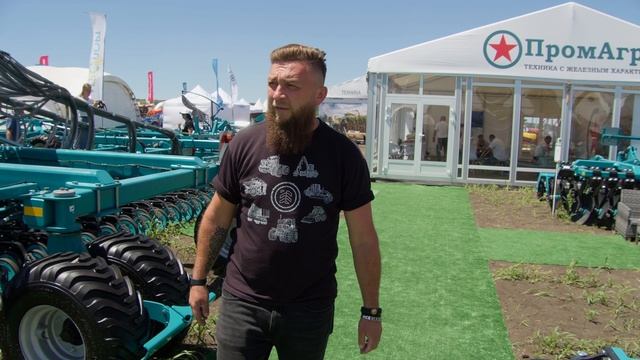 Прогулка по стендам на "Всероссийском Дне Поля 2024" в Минеральных Водах. смотреть онлайн